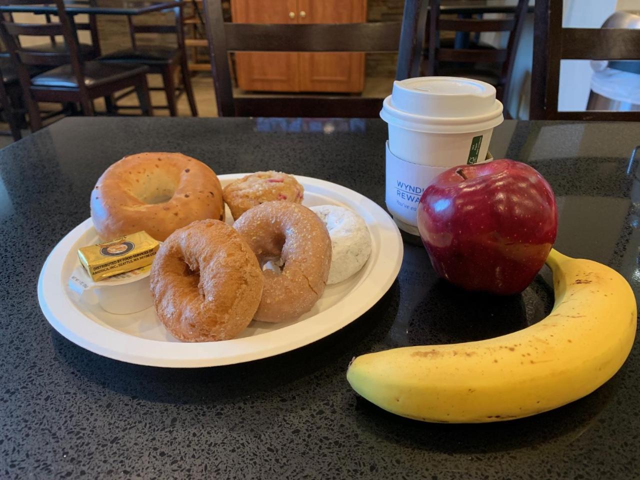 Ramada By Wyndham Hotel Portland