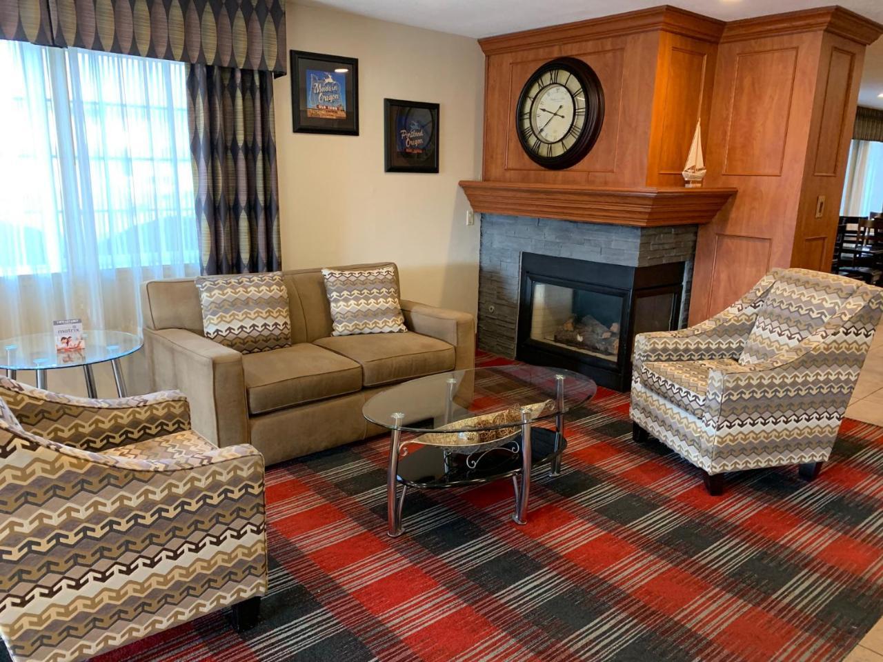 Hotel Ramada By Wyndham 3*