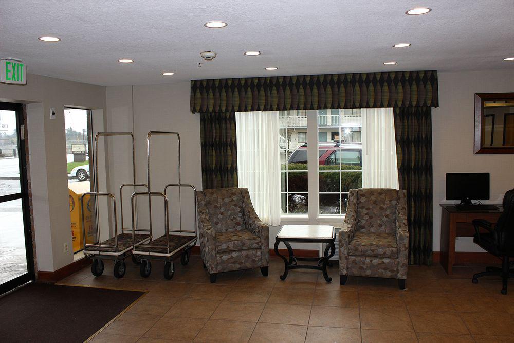 Ramada By Wyndham Hotel
