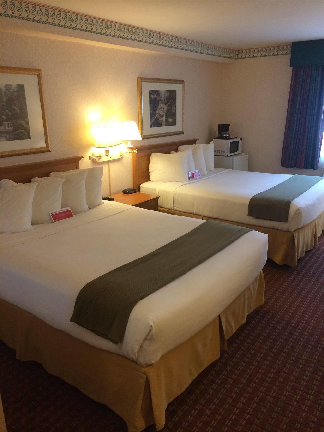 Ramada By Wyndham Portland