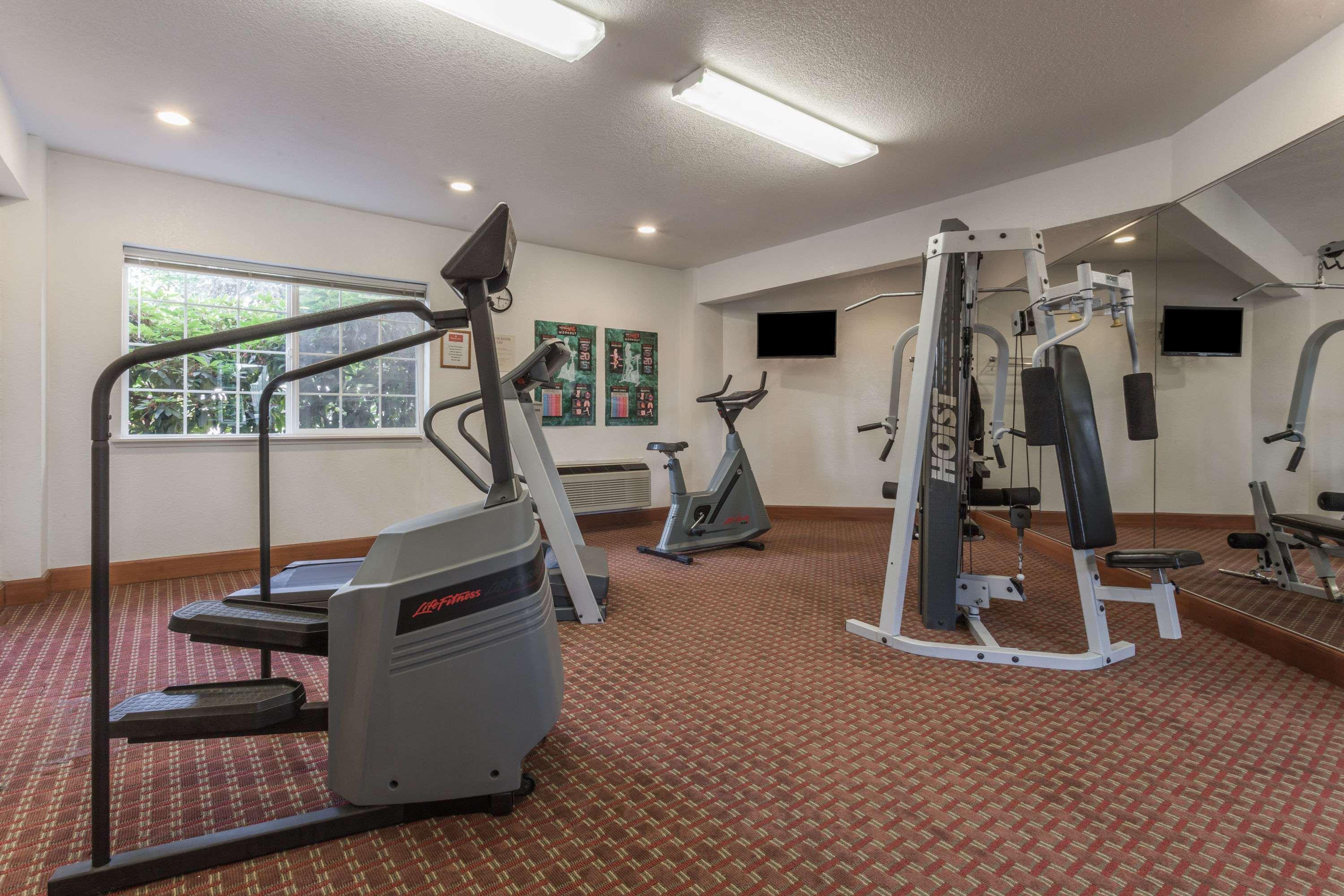 Hotel Ramada By Wyndham 3*