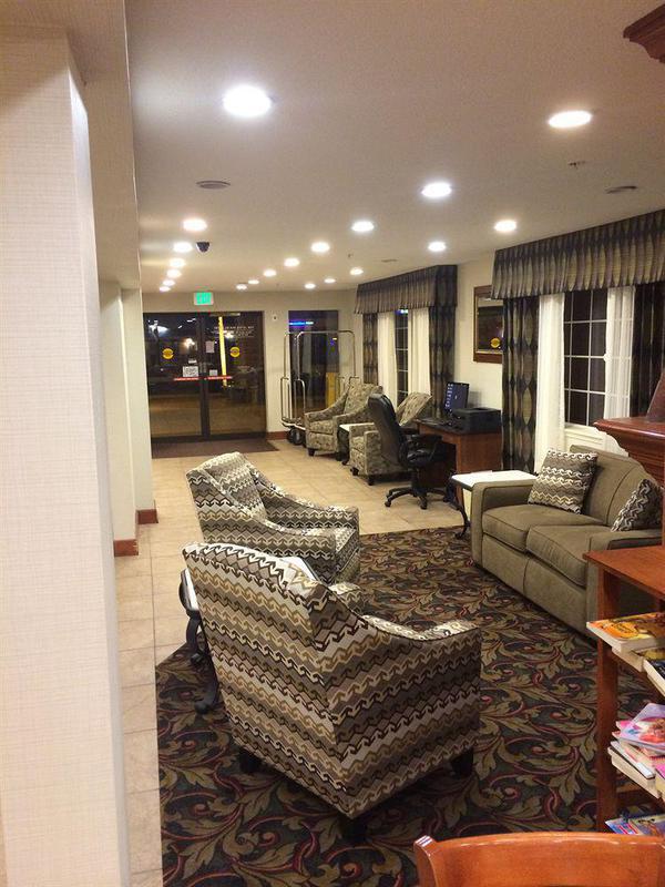 Ramada By Wyndham Hotel Portland